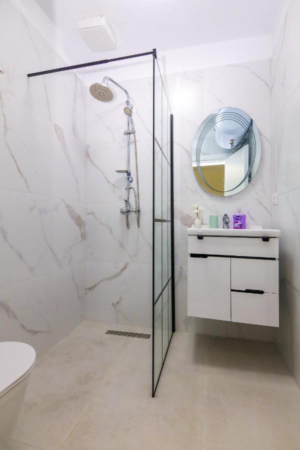 Nazari Apartment 1 Тирана Екстериор снимка